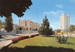 ROUSSILLON - La Gendarmerie - Architecte René Bornarel, Lyon - Immeubles - Roussillon