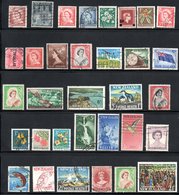 LOT DE 33 TIMBRES ANNEES 50/60 - Collections, Lots & Series