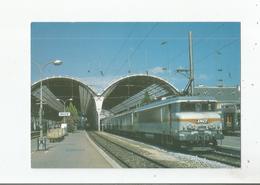 LE TRAIN CORAIL EN GARE SNCF DE NICE VILLE - Transport Ferroviaire - Gare