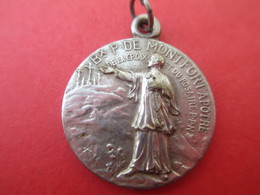 Médaille Religieuse Ancienne/Bienheureux P De MONTFORT Apotre De La Croix Et Du Rosaire/Bronze /début XXéme     CAN567 - Religión & Esoterismo