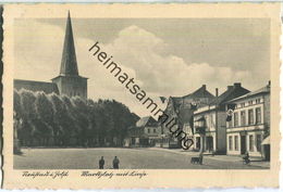 Neustadt-Holstein - Marktplatz Mit Kirche - Feldpost - Foto-Ansichtskarte - Verlag Julius Simonsen Oldenburg - Neustadt (Holstein)
