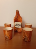 SERVICE A WHISKY DÉCOR FAUX BOIS Signé: R. DELERUE. Céramique De Desvres. - Desvres (FRA)