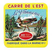 ETIQUETTE De FROMAGE..CARRE De L'EST Fabriqué Dans La MARNE ( 51-I)..Le Vanneau...40 % - Fromage