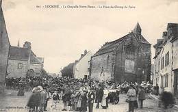 Locminé       56         Chapelle Notre Dame Et Place Du Champ De Foire            (voir Scan) - Locmine