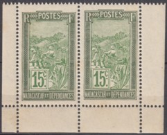N° 156 Paire Horizontale De Carnet - X X - ( C 1339 ) - Petites Rousseurs Au Verso - Unused Stamps