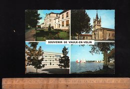 VAUX EN VELIN Rhône 69 : La Mairie L'église Groupe Scolaire école Paul Langevin Architecte Bornarel  Le Grand Large - Vaux-en-Velin