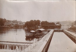 Photo Vers 1900 LYON - L'Ile Barbe, Le Barrage, Péniche, écluse (A219, Ww1, Wk 1) - Lyon 9