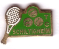 AA64 Pin's TENNIS Roland Garros ? CLUB DE SCHILTIGHEIM ALSACE Achat Immédiat - Tennis