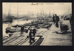 DF1178 - FREDERIKSHAVN - HAVNEPARTI - PEOPLE ON THE QUAY - Danemark