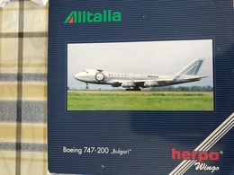 ALITALIA HERPA 1:500 BOEING 747 BULGARI - Aviones & Helicópteros