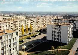 78 .n° 21517 . Trappes . Ville Nouvelle . Vue Generale .cpsm.10.5 X 15cm . - Trappes