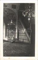 T2/T3 Ada Kaleh; Mecset Belső Török Imádkozó Férfival / Mosque Interior With Turkish Praying Man. Photo (EK) - Non Classificati