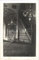 T2/T3 Ada Kaleh; Mecset Belső Török Imádkozó Férfival / Mosque Interior With Turkish Praying Man. Photo (EK) - Unclassified