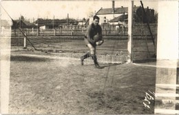 ** T2/T3 Football Field With Goalkeeper. Photo (fl) - Non Classés