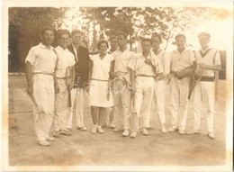 ** T2/T3 Teniszező Társaság / Group Playing Tennis. Photo (11,8 X 8,6 Cm) (fl) - Sin Clasificación