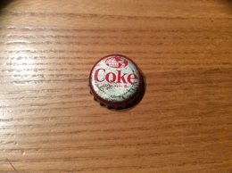 Ancienne Capsule "Coke N°37 -GIBRALTAR-ROCK OF GIBRALTAR"Etats-Unis (USA) Coca-Cola, Série Pays (Liège Enlevé) - Limonade