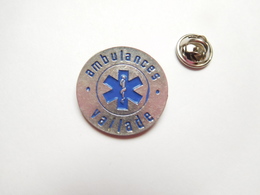 Beau Pin's , Médical , Ambulances Vallade , Salies De Béarn , Pyrénées Atlantiques - Geneeskunde