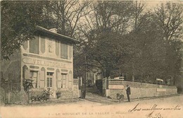 VAL D'OISE  MONTLIGNON  LE BOUQUET De La VALLEE  Restaurant - Montlignon