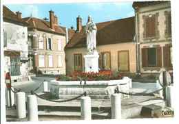 89 - DIXMONT - Place De La Fontaine - Dixmont