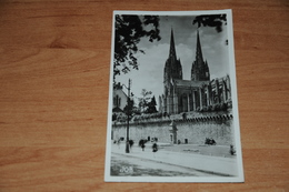 2265-          QUIMPER, LA CATHEDRALE - 1948 - Quimper