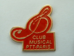 PIN'S CLUB MUSICAL PTT PARIS - FOND ROUGE - Postes