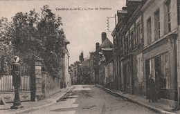 Rare Cpa Contres Rue De Bracieux Avec Pompe à  Essence - Contres