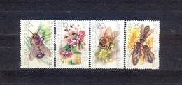 SOVIET UNION - MNH - FAUNA - BEES - MI.NO.5950/3 - CV = 1,3 € - Volcanos