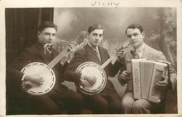 Carte Photo Editeur Briant Vichy  Banjo Accordeon Musique - Vichy