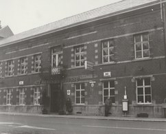 Boussu  - Auberge " Aux Armes De Boussu " ... Photo Années 80 - Boussu