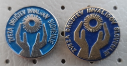 Federation Of Persons With Disabilities Slovenia Deaf Blind Sourd Aveugle Slovenia Pins - Geneeskunde