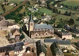 NATOYE (Hamois) Le Centre, Vue Aérienne. (au Fond : Centre Des Métiers D'art "La Spirale" Et Le Chemin De Fer. - Hamois