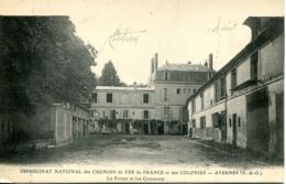 N°3882 T -cpa Avernes -orphelinat Des Chemins De Fer De France- - Avernes