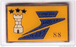 D318 Pin's PTT échec Club échecs De L'amicale Poste Bruyeres Tour Château Vosges Achat Immédiat Immédiat - Postes