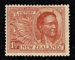 New Zealand 1920 Victory 1 1/2d Brown-orange  MH   SG 455 - Unused Stamps