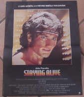 AFFICHE CINEMA ORIGINALE FILM STAYING ALIVE DANSE DISCO TRAVOLTA STALLONE THODES BEE GEES 1983 - Afiches & Pósters