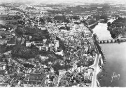 37 - CHINON : Vue Aérienne Du Chateau - CPSM Dentelée N/B Grand Format  - Indre Et Loire - Chinon