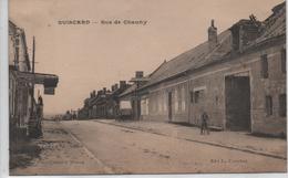 GUISCARD  RUE DE CHAUNY     TRACE DE COLLE AU DOS DE LA CARTE   VOIR LES SCANS - Guiscard