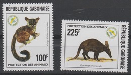 Gabon Gabun 1996 Mi. 1309 - 1310 Faune Fauna Protection Des Animaux Galago D'Allen Oryctérope RARE ! - Gabun (1960-...)