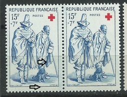 [31] Variété :  N° 1140 Croix-rouge Défaut D'essuyage (halo Bleu) Tenant à Normal  ** - Neufs