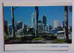 PERTH / Western Australia - The City From Kings Park  - Vg - Perth