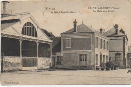 89 SAINT-VALERIEN  La Halle Et Le Centre - Saint Valerien