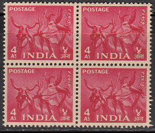 Delcampe - India MNH 1955, 4as Bullocks & Plough, Block Of 4, Five Year Plan Series, Animal, Cow, Agriculture - Blocs-feuillets