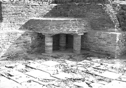 89 - Fontaines Salées - Les Fouilles - Angle De La Chambre De Chauffe De La Piscine Chaude Des Thermes Des Hommes - Fontaines Salees