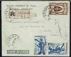 Sénégal -Enveloppe Recommandée De Douala Pour La France- Affranchissement à 18 F - Oblitération 17 Septembre 1946 - B/TB - Briefe U. Dokumente