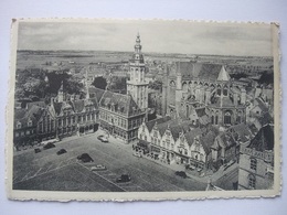 Q14 Postkaart Veurne - Grote Markt Met Belfort En Kerk - Veurne