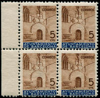 ** ESPAGNE BARCELONE - Poste - 23, Dentelé 11, Bloc De 4, Bdf: 5c. Porte Gothique. (Ed. 13 D) - Barcelone