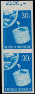 ** INDONESIE - Poste - 583, Paire Non Dentelée, Bdf En Bleu: 30r. Satellite - Indonésie