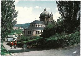 CPSM CREUTZWALD - L'Eglise - Ed. De L'Europe - Pierron N°7107 - Année 1968 - Creutzwald