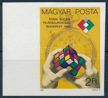 ** 1982 Rubik Kocka ívszéli Vágott Bélyeg - Sonstige & Ohne Zuordnung