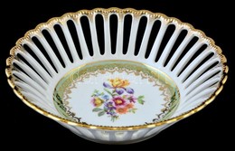 Német, Virágmintás áttört Porcelán Tál, Matricás, Jelzett, Kis Kopásnyomokkal, D: 16,5 Cm - Sonstige & Ohne Zuordnung